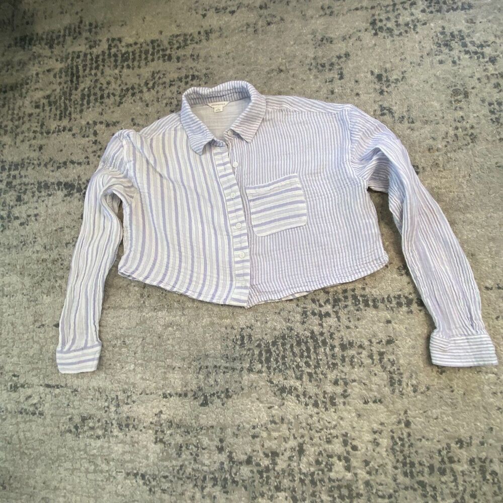 Aeropostale Women XS Blue White Stripe Gauze Cropped Button Down Shirt Blouse To